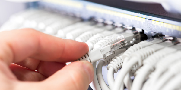 Infraestructura Común Telecomunicaciones Arganzuela · Diseño e implementación de redes cableadas e inalámbricas