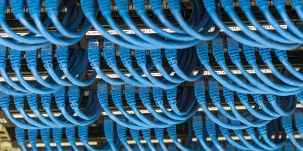 Instalación / Implantación / Legalización de ICT en Madrid · Instalación y mantenimiento de centrales telefónicas y redes móviles