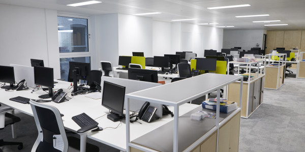 Proyectos de ICT Oficinas / Locales Comerciales Salamanca · Provisión de internet banda ancha y fibra óptica