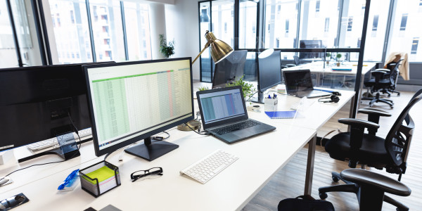 Proyectos de ICT Oficinas / Locales Comerciales Salamanca · Wi-Fi y redes privadas